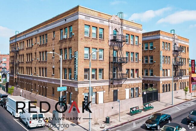 Building Photo - 1057 S Western Ave