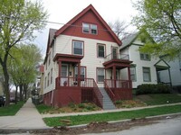 Building Photo - 1700 E Belleview Pl