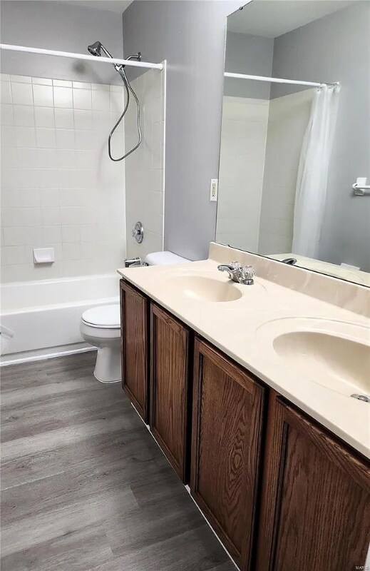 Building Photo - 419 Wild Oak Dr