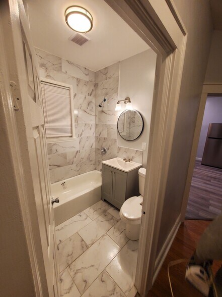 Building Photo - 12 Fairchild Pl