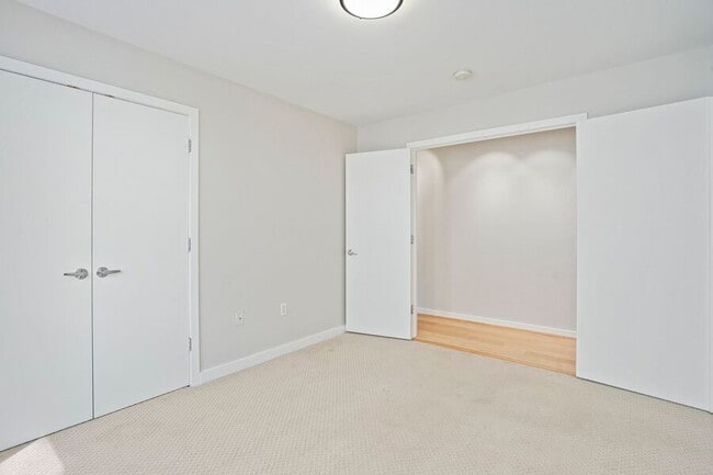 Building Photo - 1439 Chapin St NW