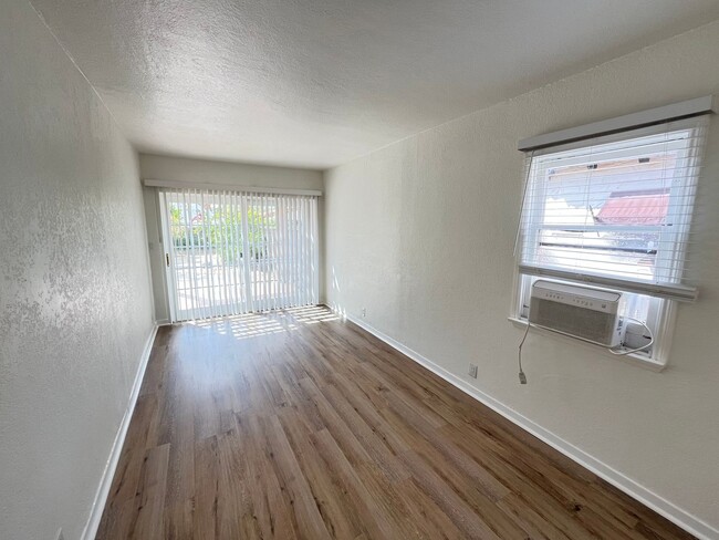 Building Photo - Adorable Spanish Style 2 Bed 1 Bath Home i...
