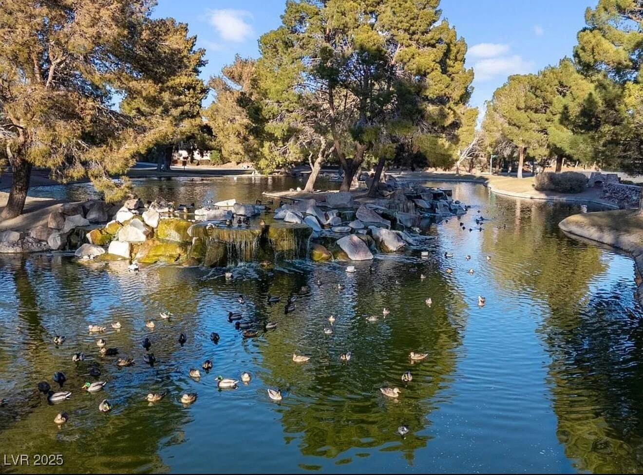 The Lakes - 2801 Willow Wind Ct