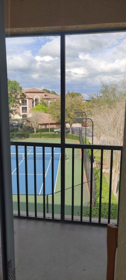 Building Photo - Serenata - 307