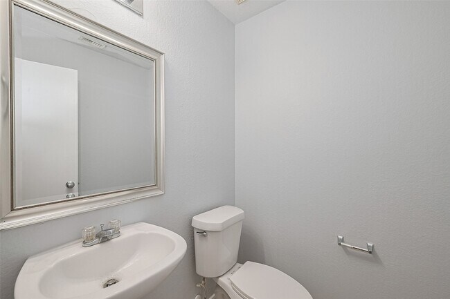 Building Photo - 2123 Gable Hollow Ln