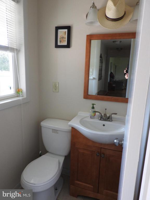 Building Photo - 2711 Bel Pre Rd