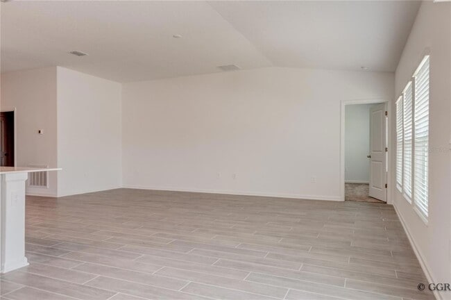 Building Photo - 1490 Brentwood Dr