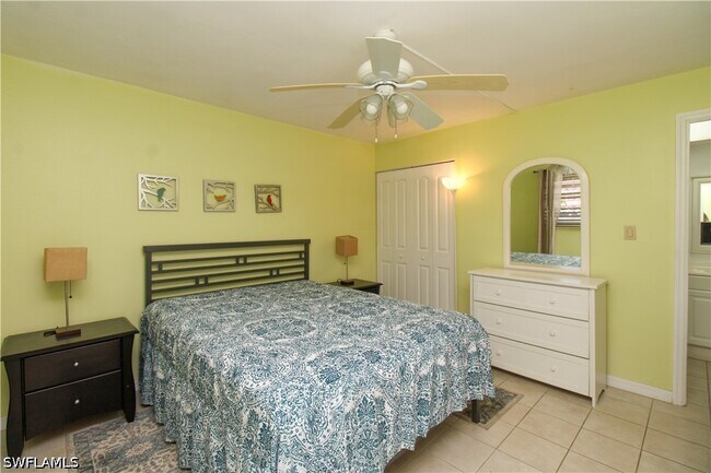 Building Photo - 175 Turtle Lake Ct