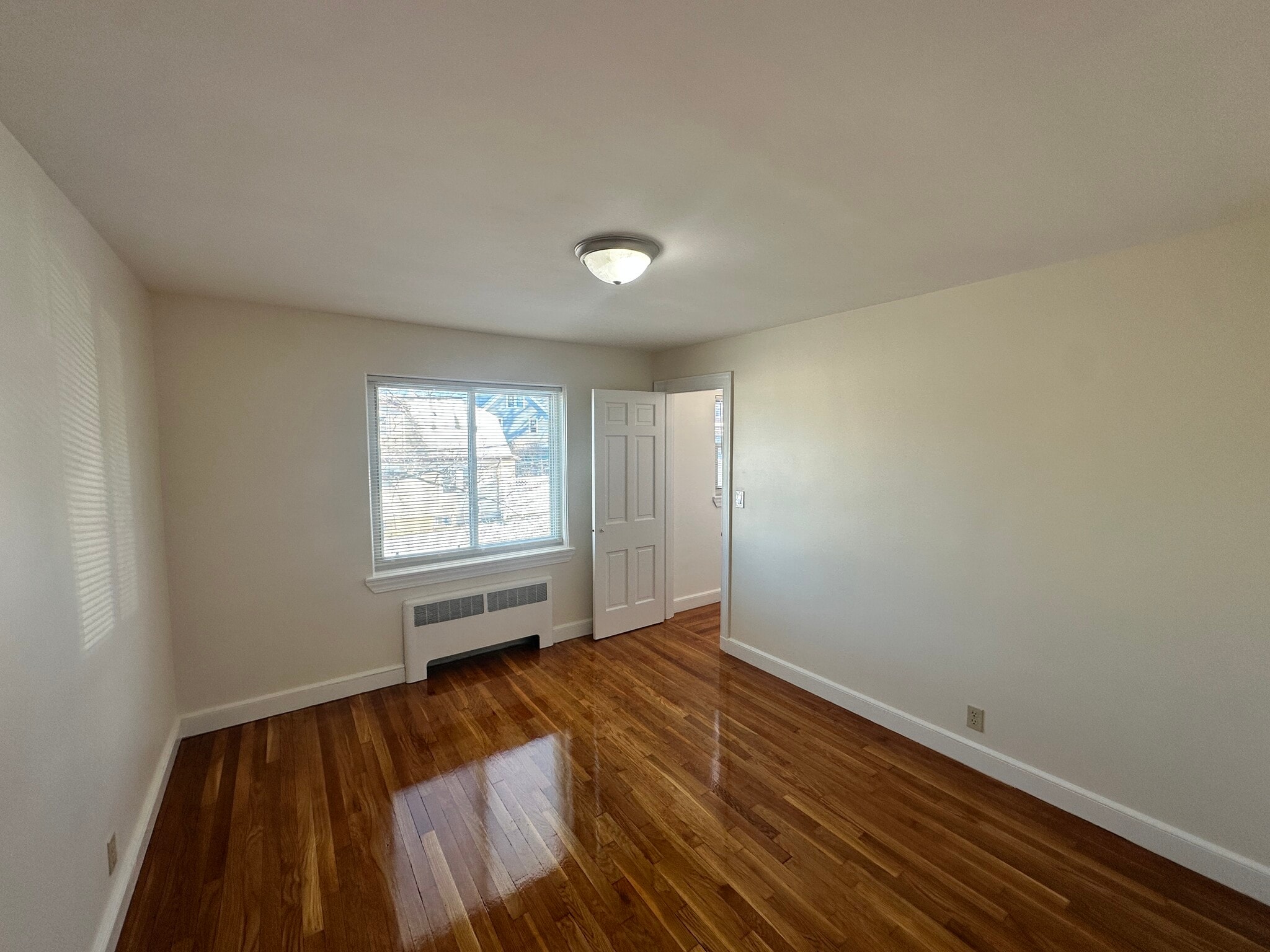 Building Photo - 5 Bishop Rd