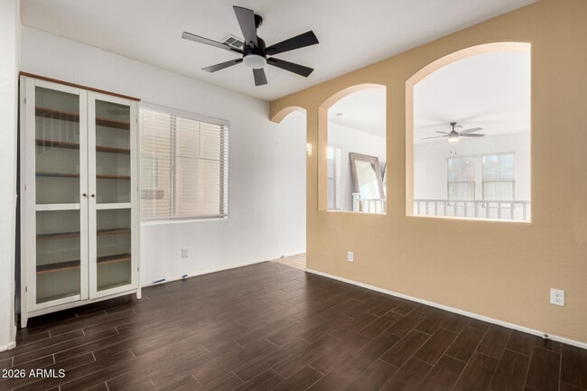 Building Photo - 2031 N 77th Ln