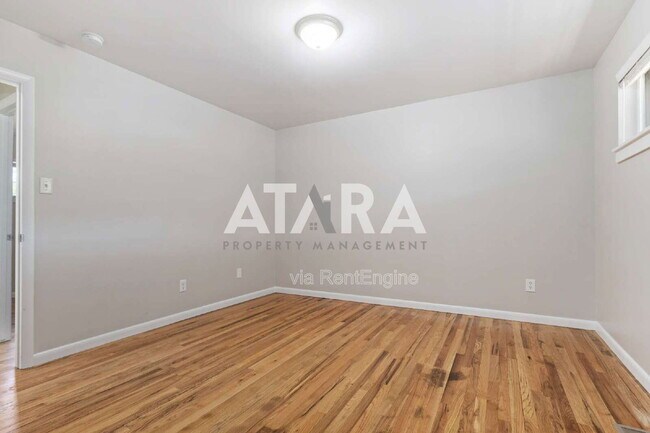 Building Photo - 650 N 300 W