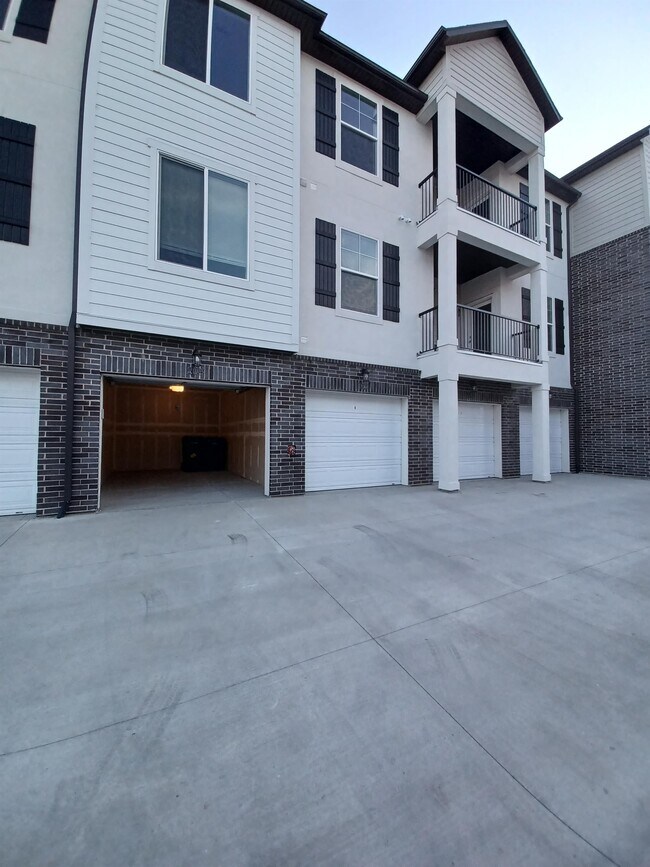 Building Photo - 3761 W 1480 N