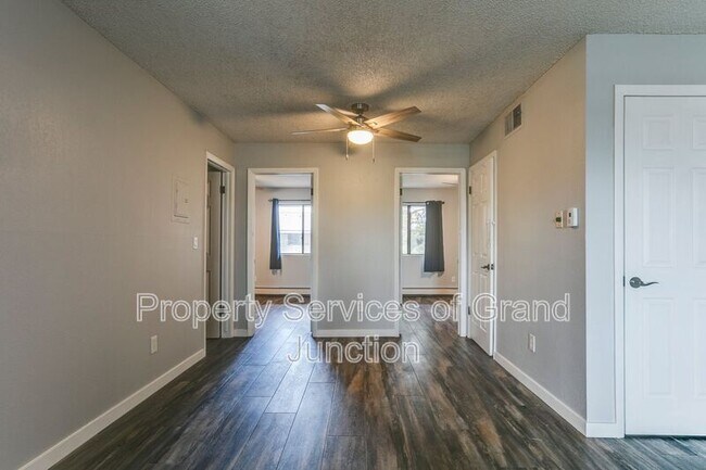Building Photo - 1140 Walnut Ave