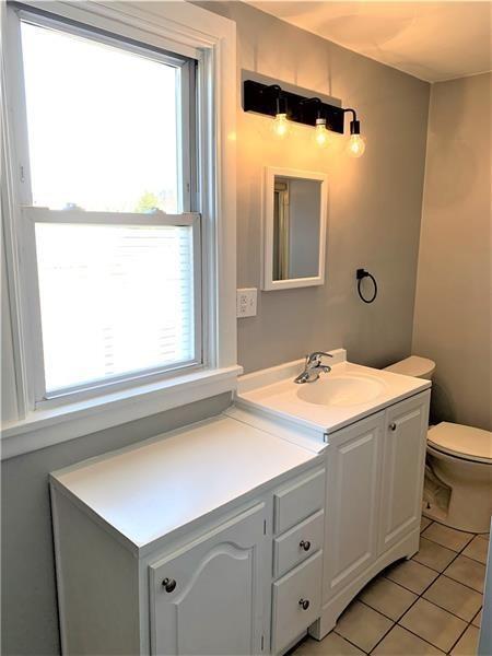 Building Photo - 1459 4th St