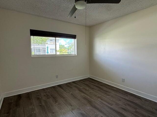 Building Photo - 3850 NE 21st Way