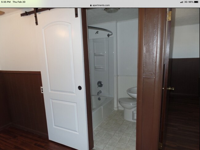 Building Photo - 9687 Main St