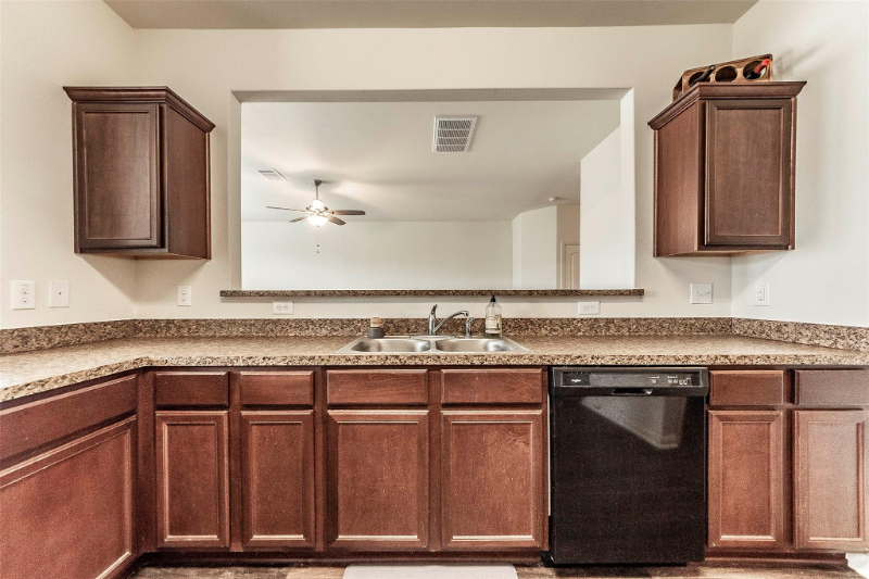Building Photo - 2809 Seacrest Ln