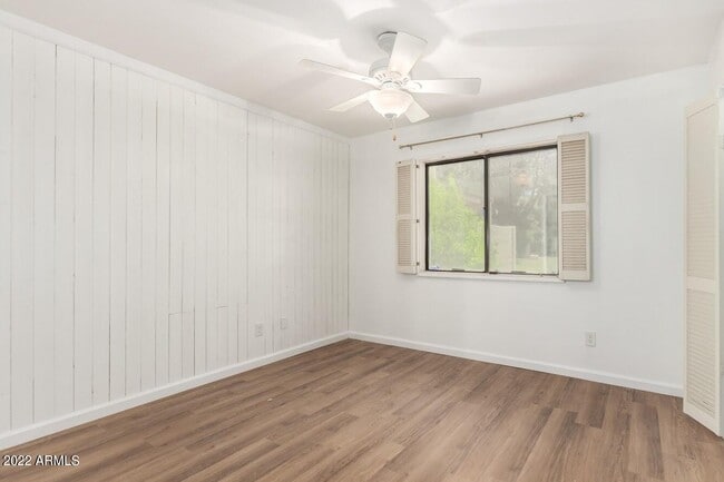 Building Photo - 7821 E Valley Vista Dr