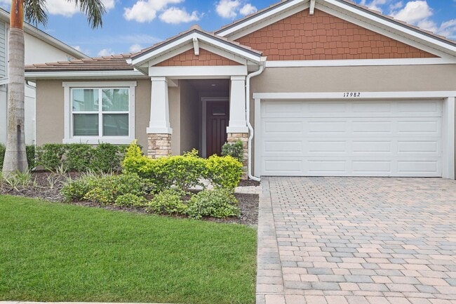 Building Photo - 4 Bed 3 Bath Gem In The Sunstone Community In Wellen Park!!!