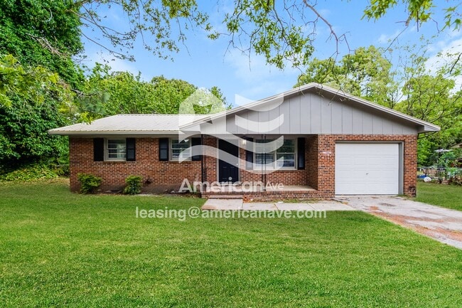Building Photo - 1405 Hibiscus Rd
