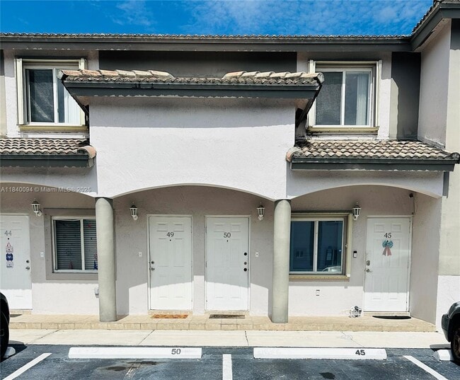 Primary Photo - 5705 NW 109th Ave