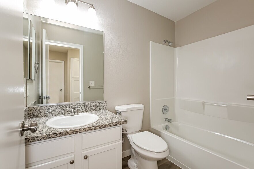 Building Photo - 1125 Purple Martin Ct