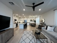 Building Photo - 279 Carmona