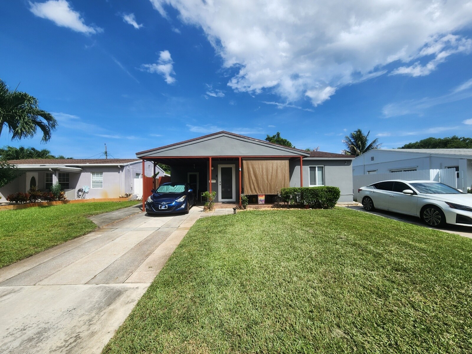 Building Photo - 5140 NE 3rd Ave