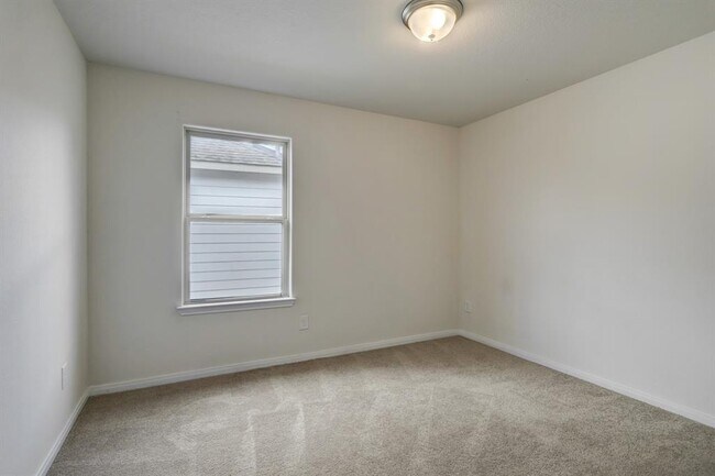 Building Photo - 16617 Conner Creek Ln