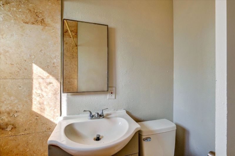 Building Photo - 8508 Avalon Blvd