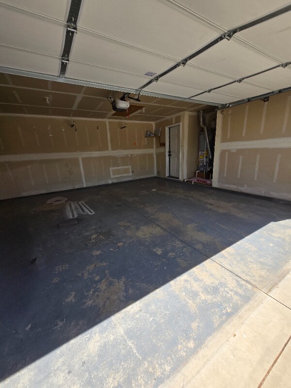 Building Photo - 8120 E Brandts Creek Way