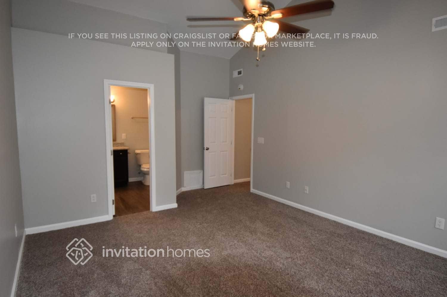 Building Photo - 3349 Daingerfield Dr