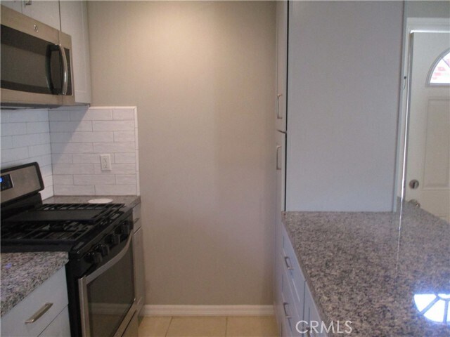 Building Photo - 1774 Fiske Ave