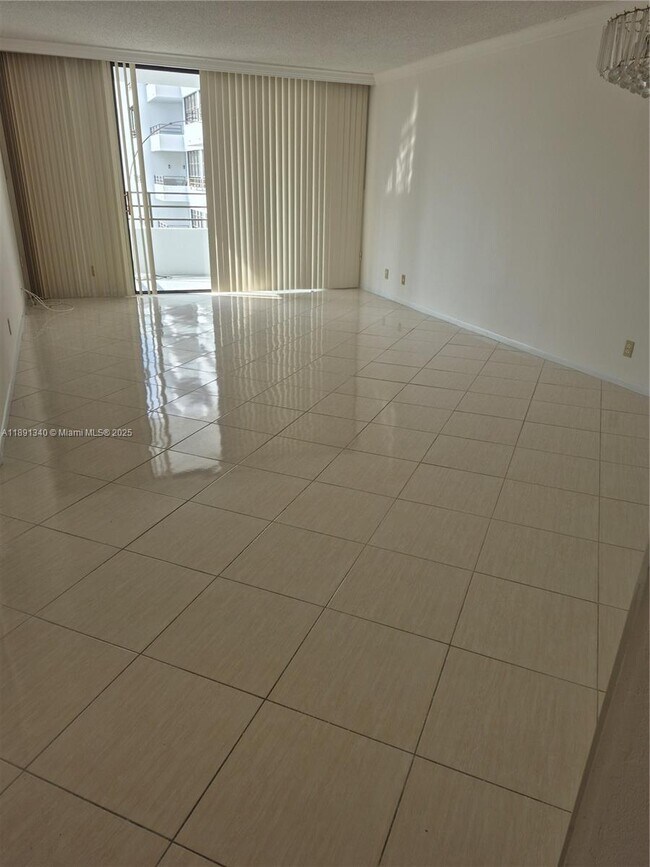 Building Photo - 600 Three Islands Boulevard