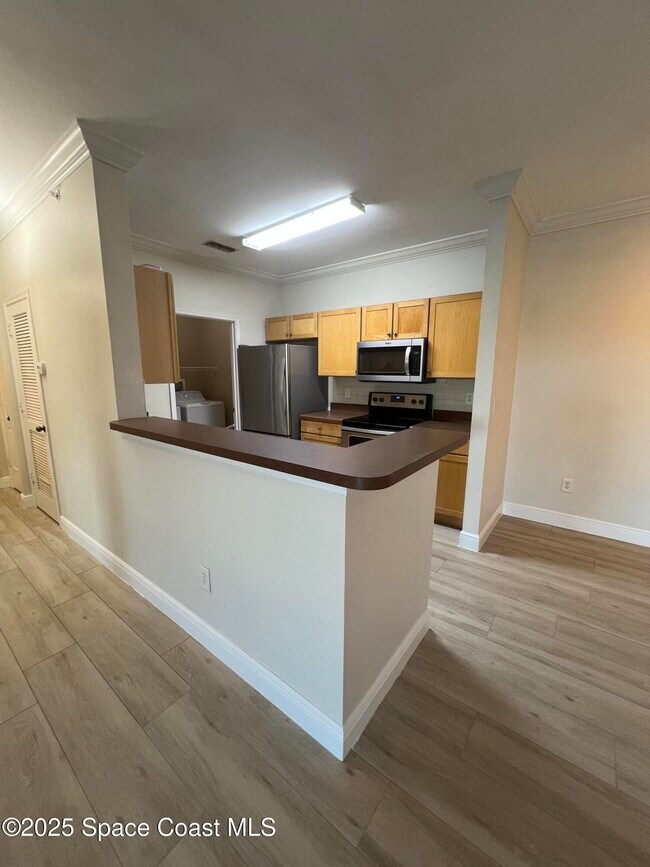 Building Photo - 6421 Borasco Dr