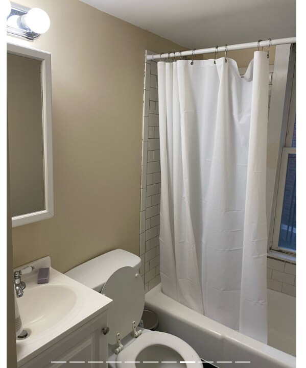 Building Photo - 238 Cambridge St