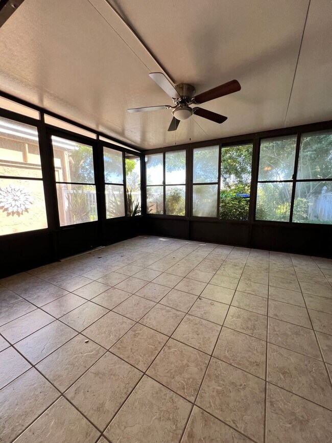 Building Photo - 8447 Tangelo Tree Dr