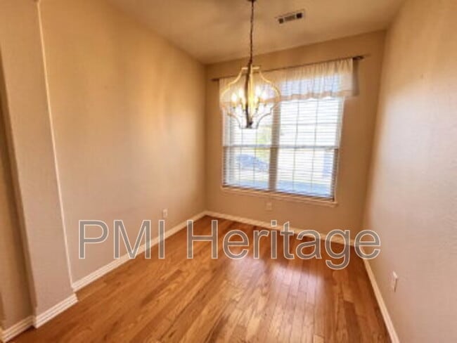 Building Photo - 28 Highland Pkwy