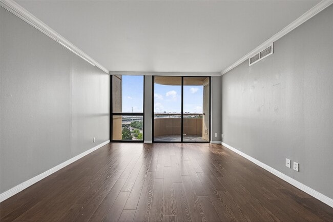 Building Photo - 3525 Sage Rd