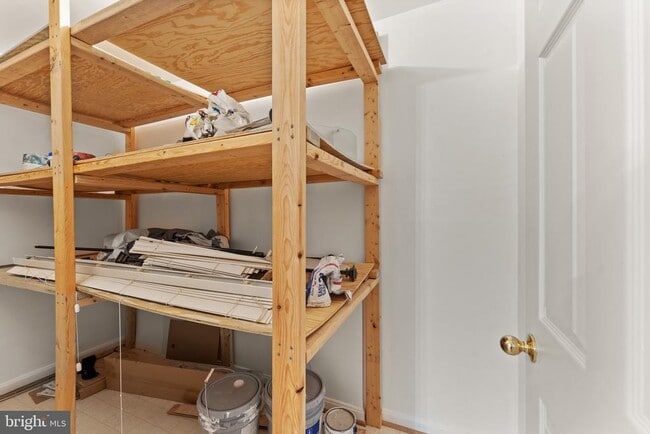Building Photo - 4339 Runabout Ln