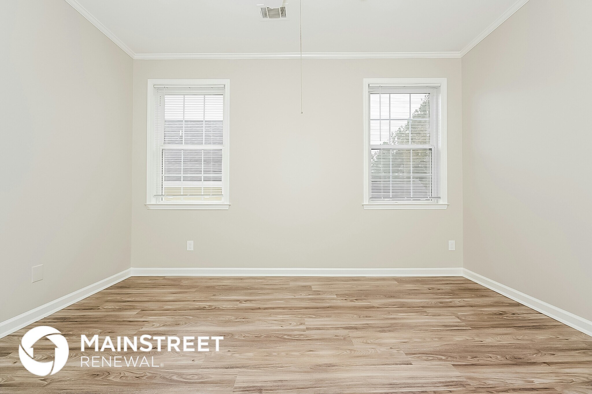 Building Photo - 107 Denham Square