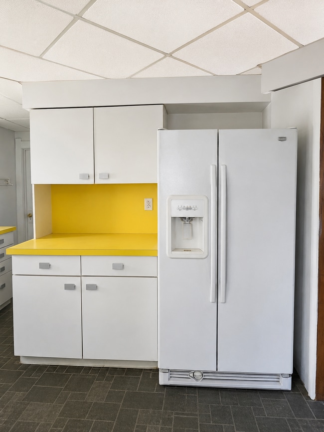Building Photo - Cozy home in BG