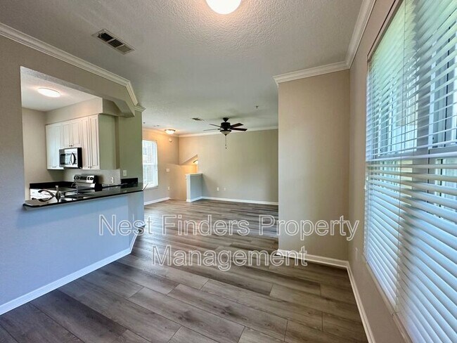 Building Photo - 8539 Gate Pkwy