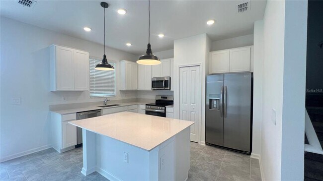 Building Photo - 2821 Pierr St