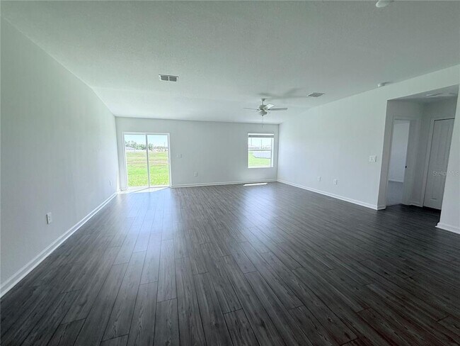 Building Photo - 4183 SW 82nd Ln