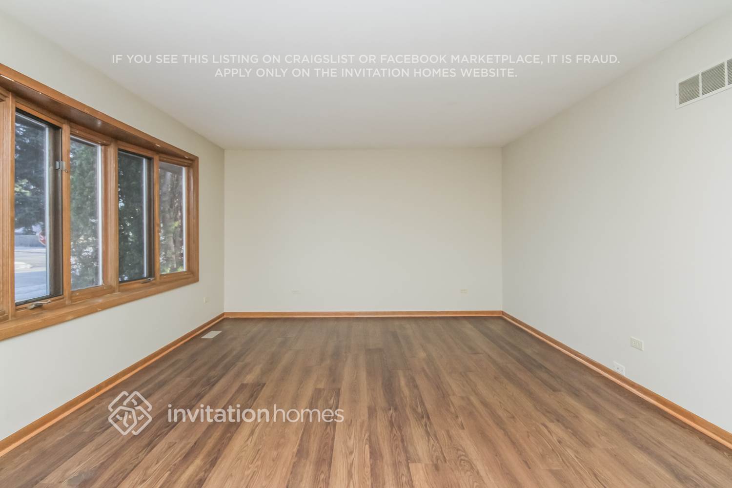 Building Photo - 3818 Jonathan Simpson Dr