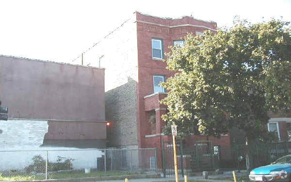 Building Photo - 3605-3607 W Palmer St