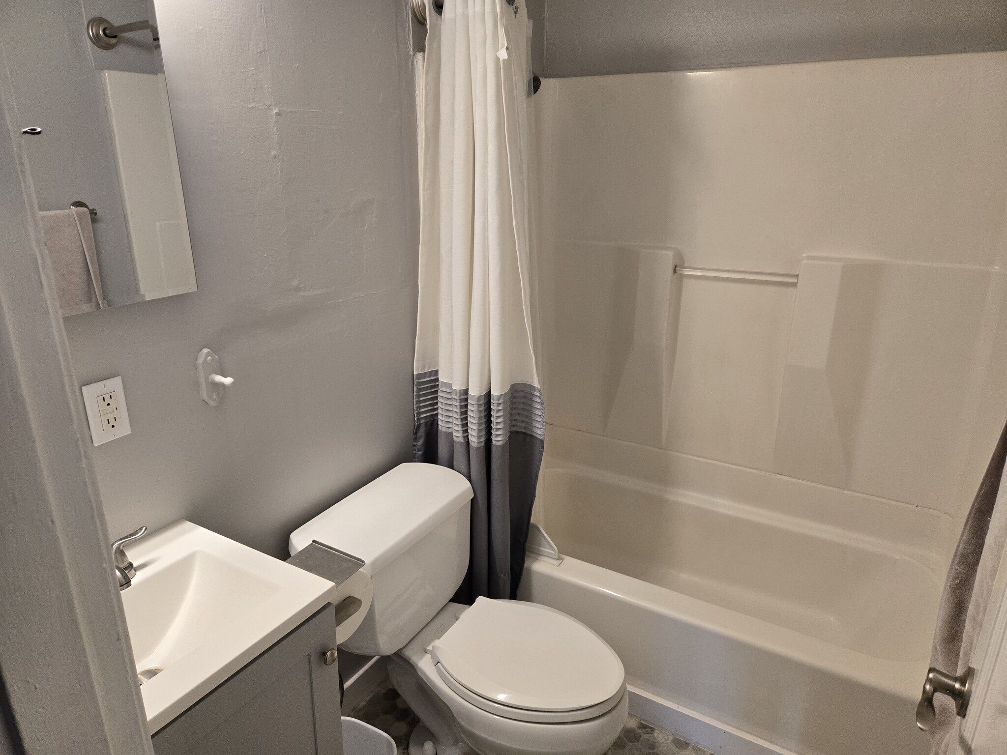 Bath - 1232 S 3rd St
