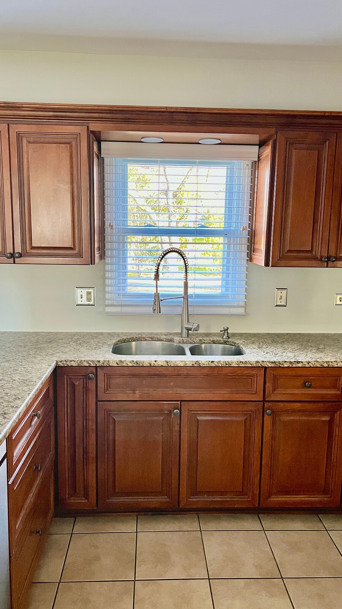 Building Photo - 5N575 Abilene Trl