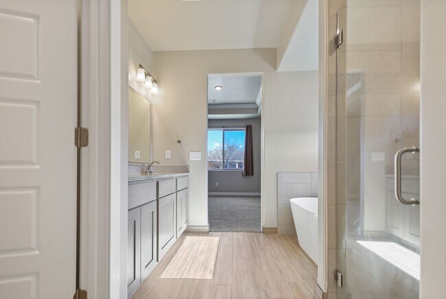 Building Photo - Newer Construction Home located in Mesa Village